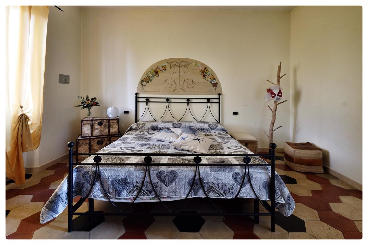 La Casa Sul Molo Bed and Breakfast Viareggio Eksteriør billede